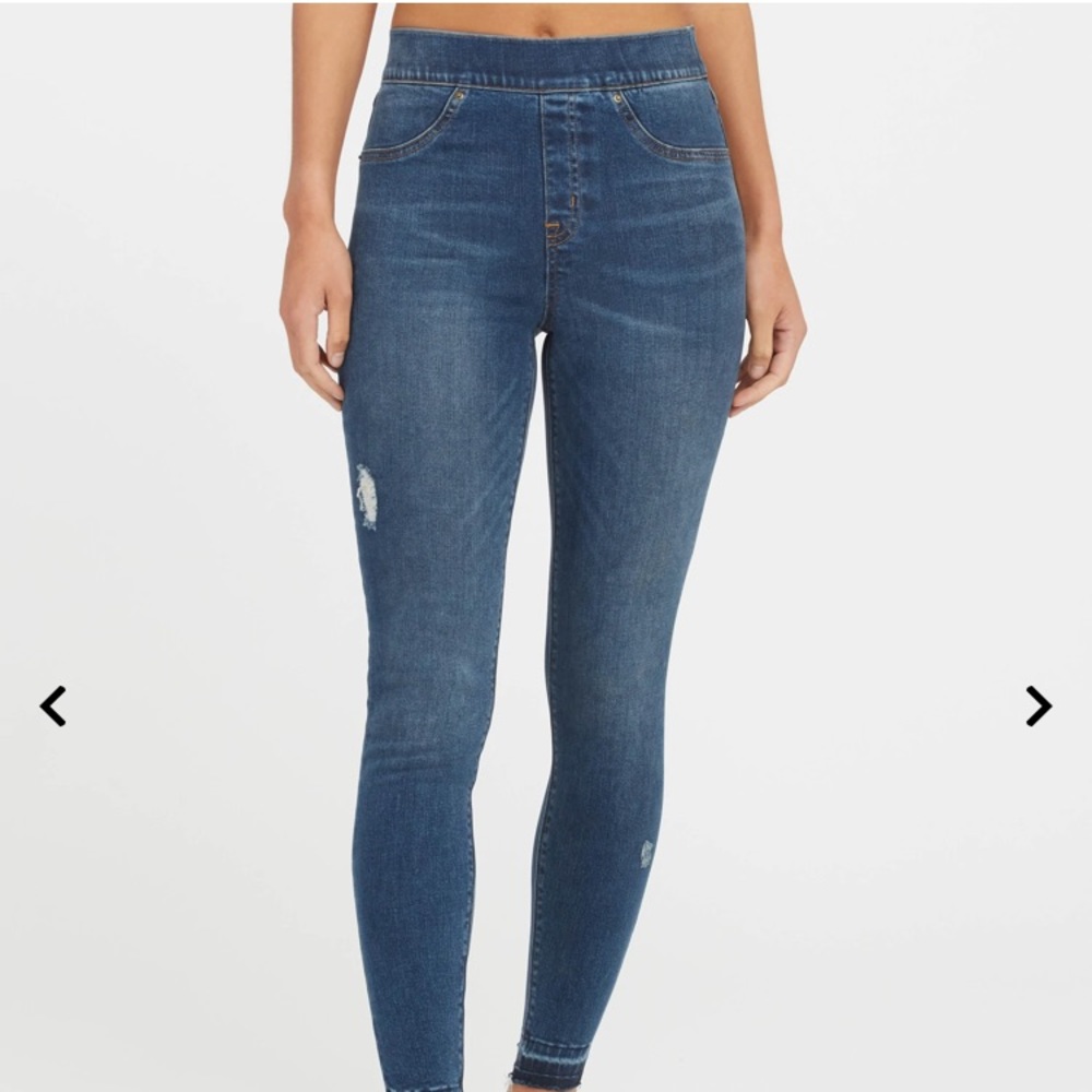 Spanx Pull on high Waist distressed skinny ankle jeans size small